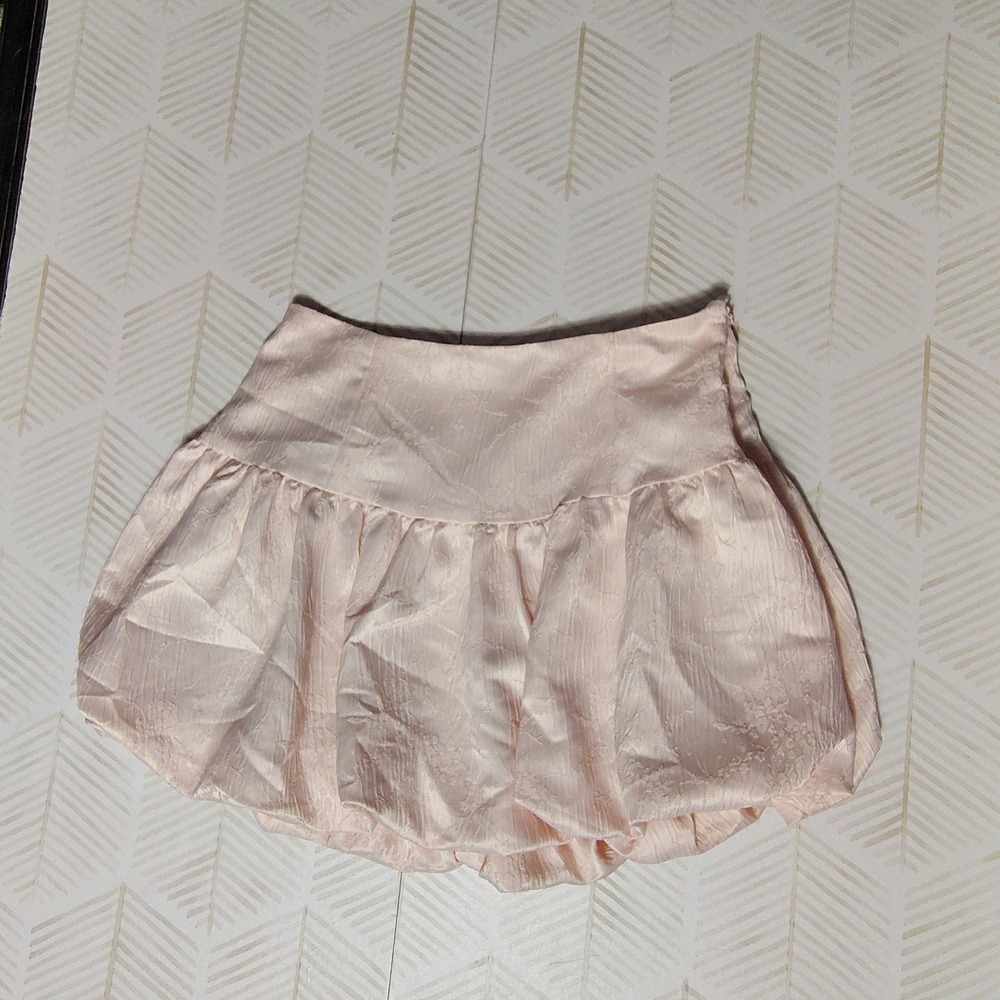 Francescas Light Pink Jacquard Bubble Hem Mini Skirt ZAIDEY GG339 Size M NEW